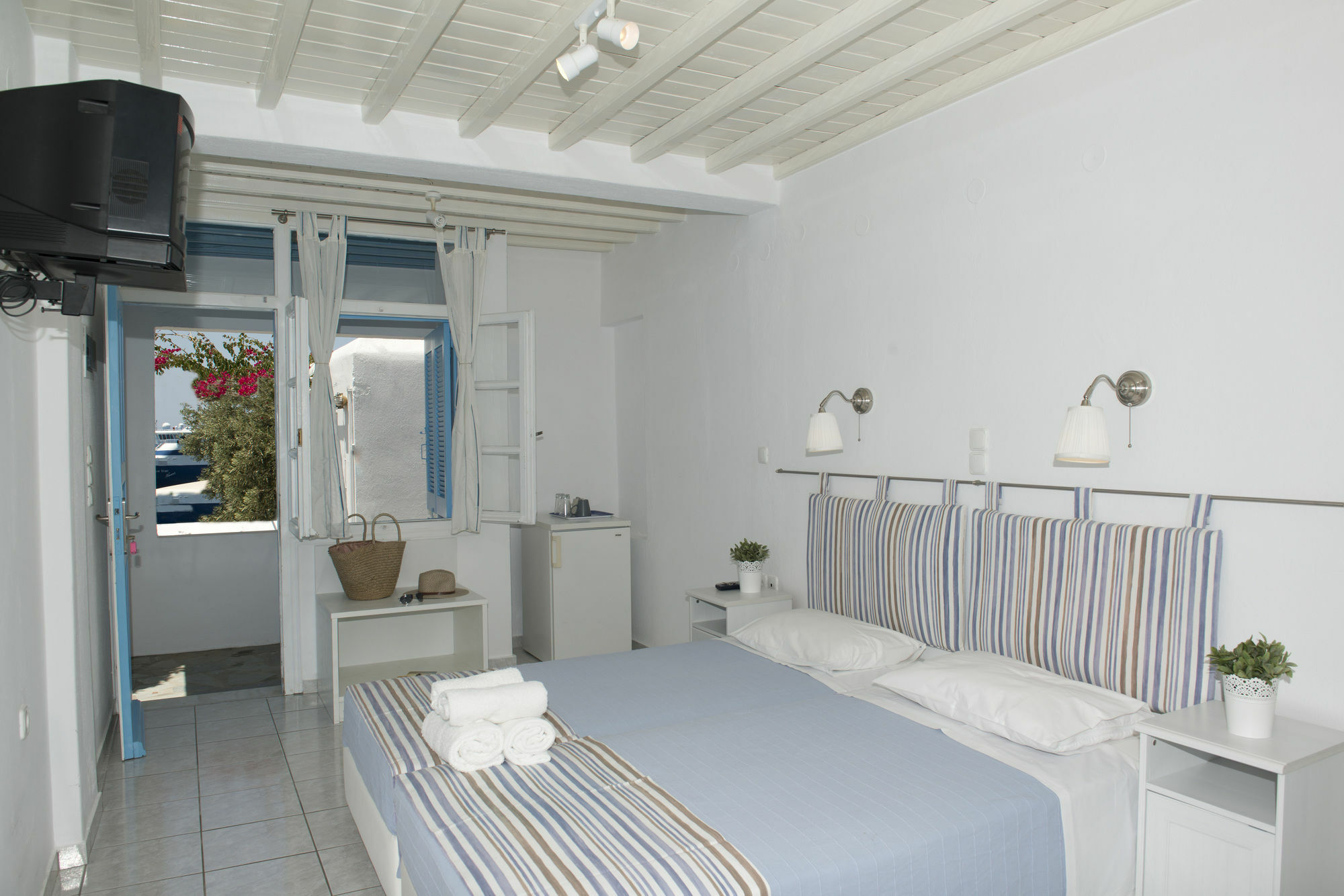Asimina Hotel Tourlos Eksteriør billede